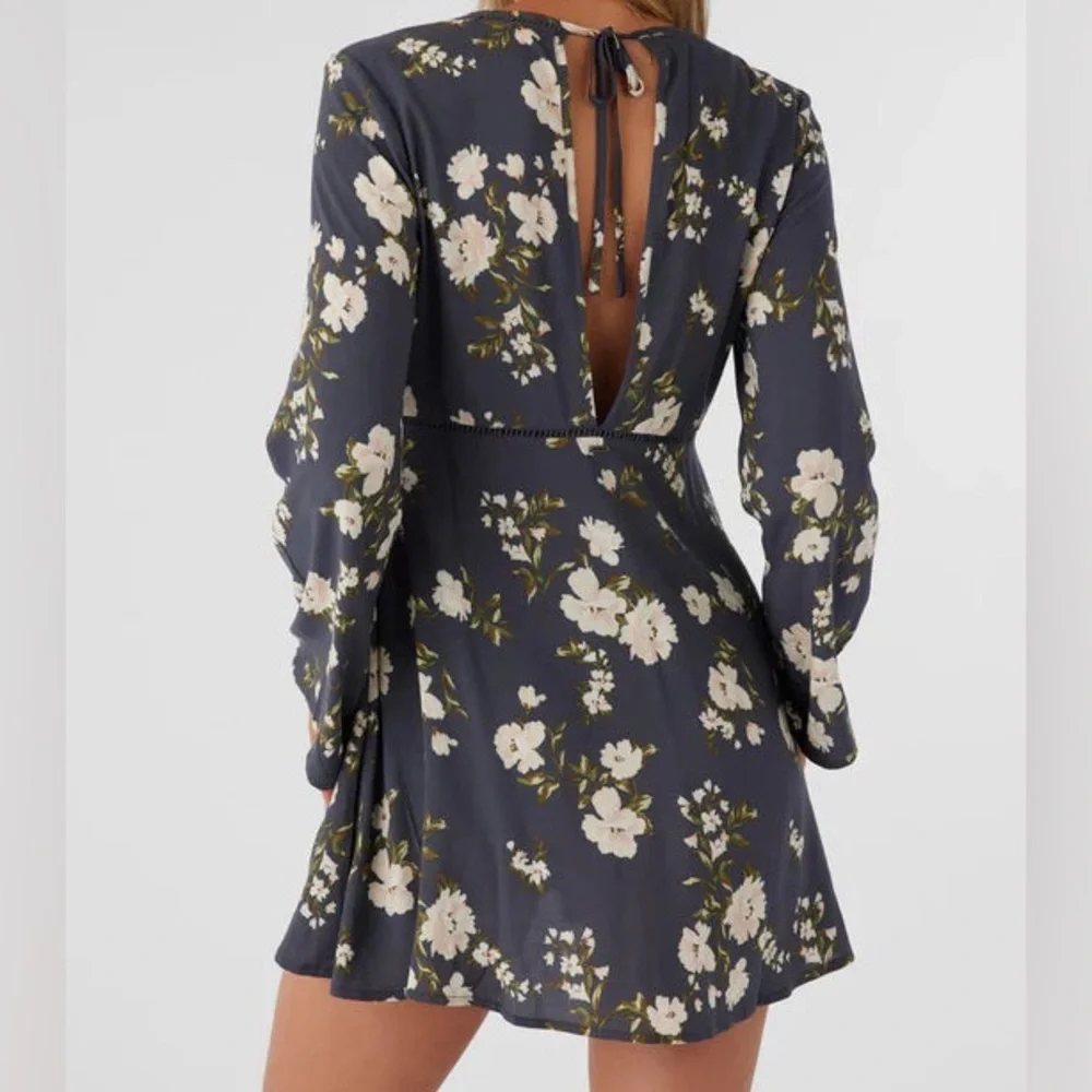 O'Neill Navy Floral Long-Sleeve V-Neck Dress - Picture 2 of 13